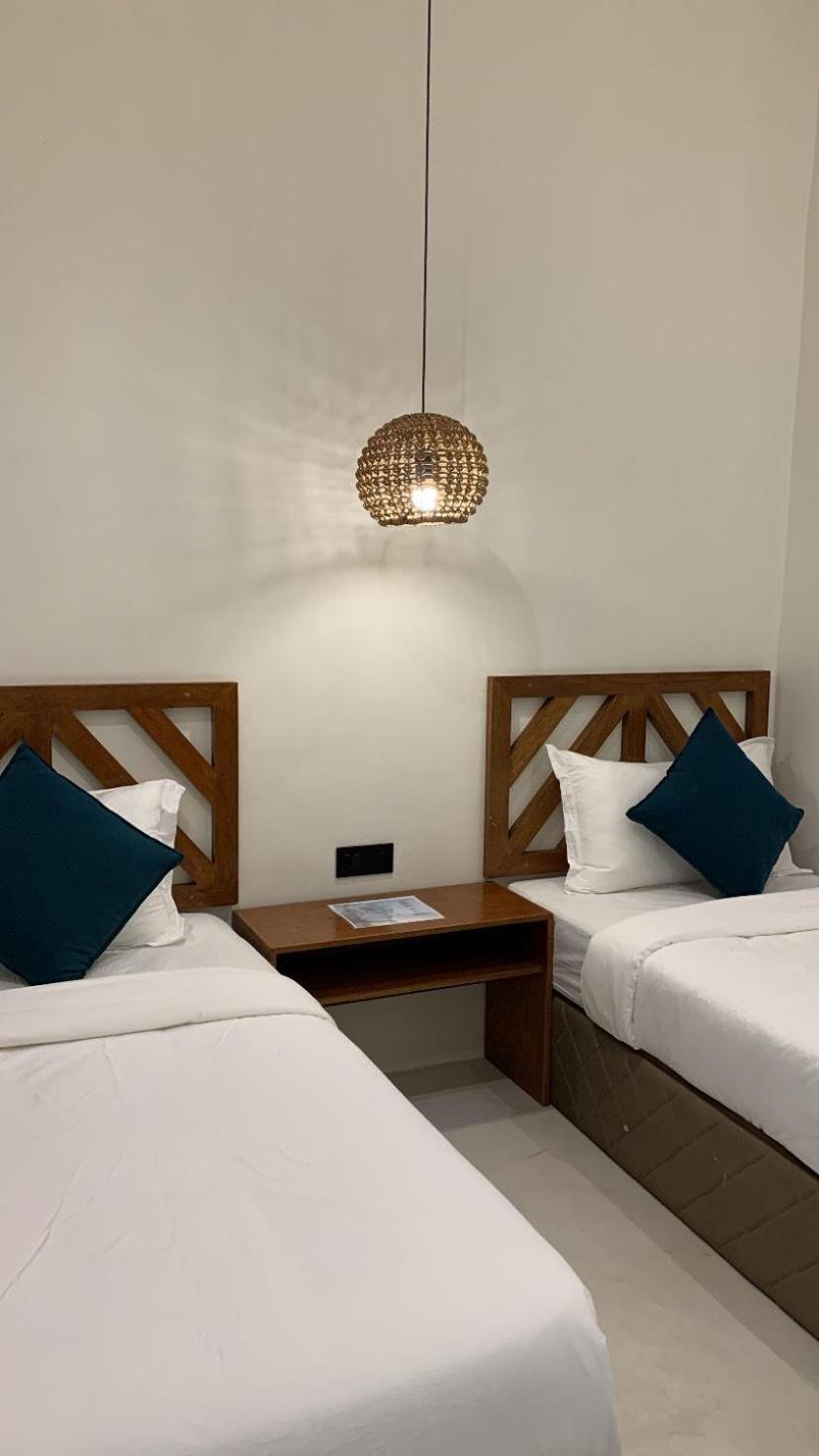 Bahandi Hotel General Luna  Kültér fotó